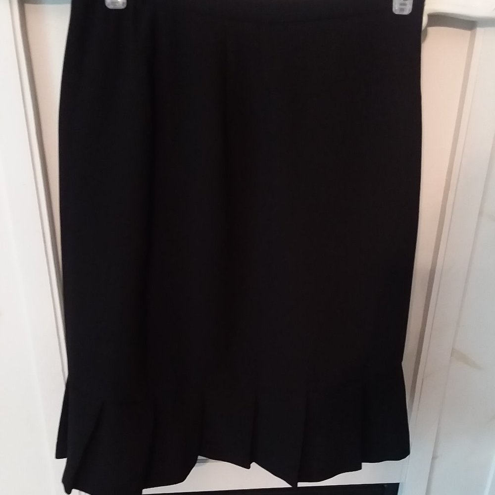 Black Skirt